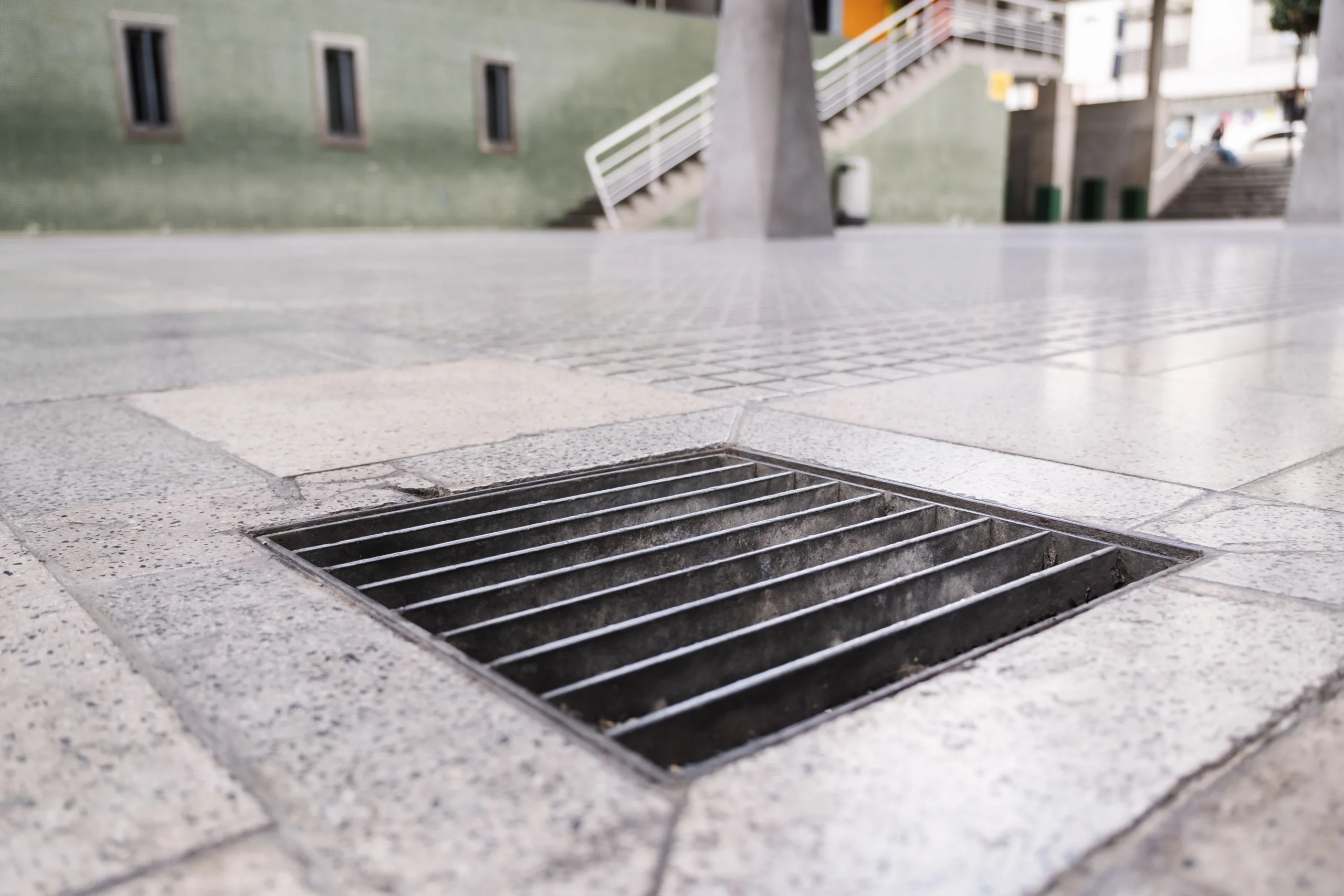 Instalación de sumideros e infraestructura Acero Grill