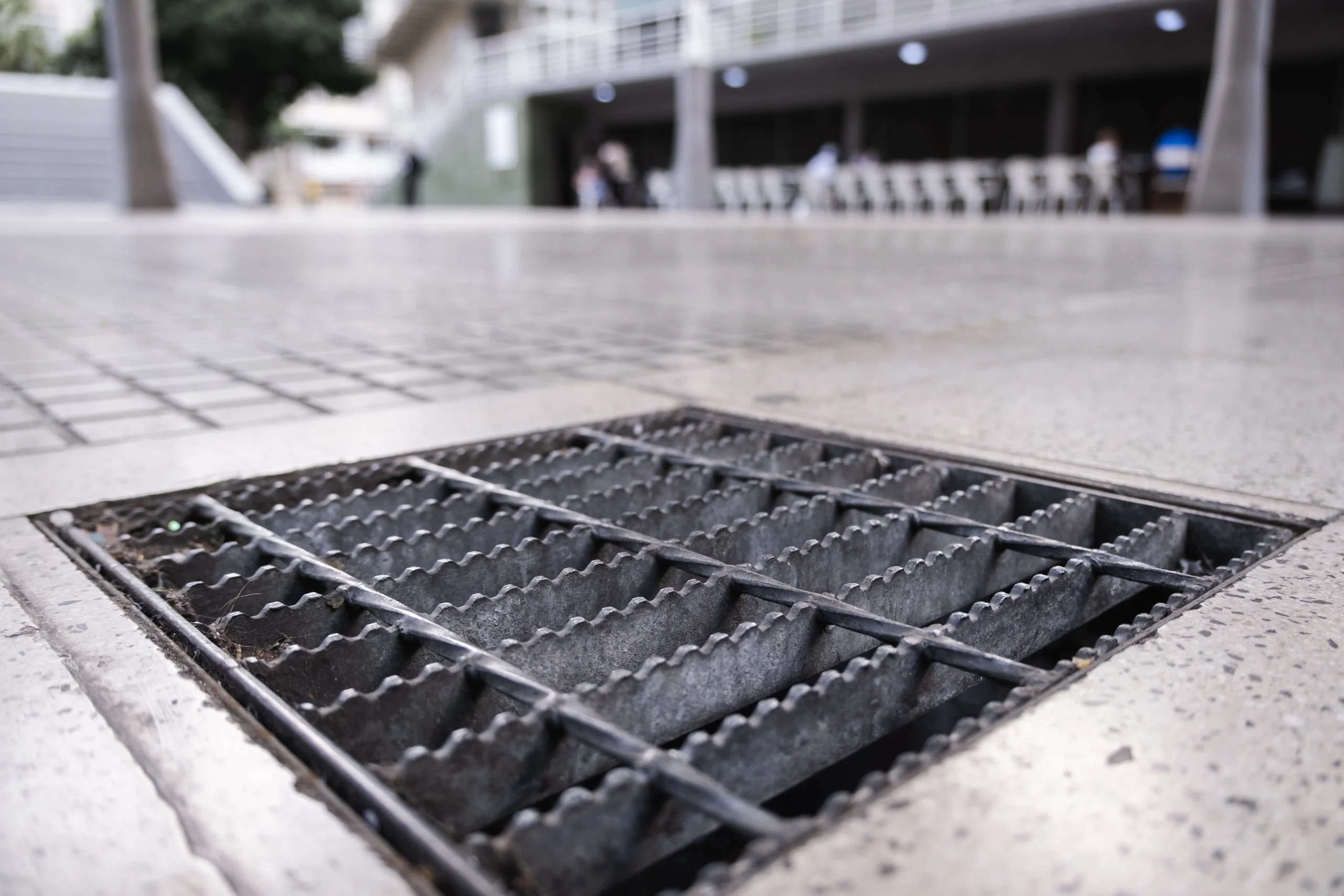 Instalación de sumideros e infraestructura Acero Grill