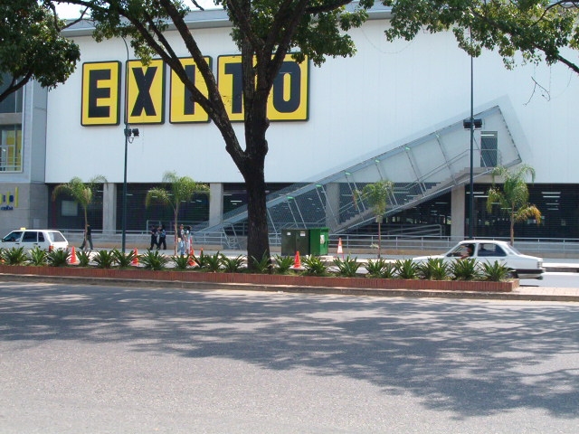 Hipermercado Éxito